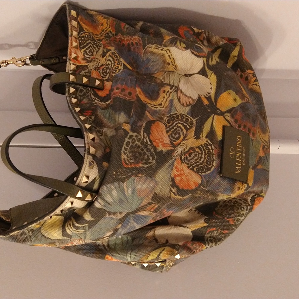 Valentino Garavani Rockstud Butterfly Stud Tote Bag Rare